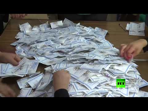 شاهد عملية فرز الأصوات لاختيار رئيس مصر