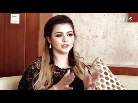 شاهد خبيرة في الجمال تراهن على التواصل الاجتماعي