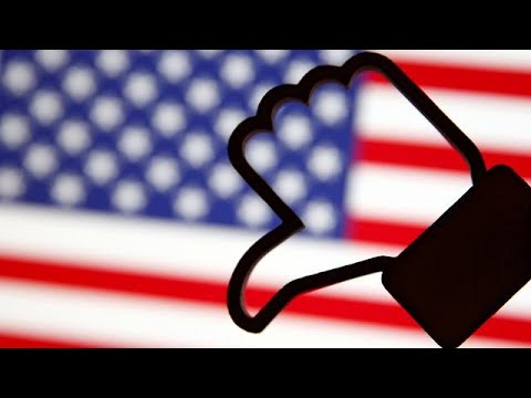 شاهداحتجاجات ضد قرار إجراءات فحص حسابات التواصل لطالبي التأشيرات الأميركية