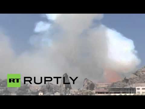 بالفيديو قصف مخزن أسلحة في جبل الحديد