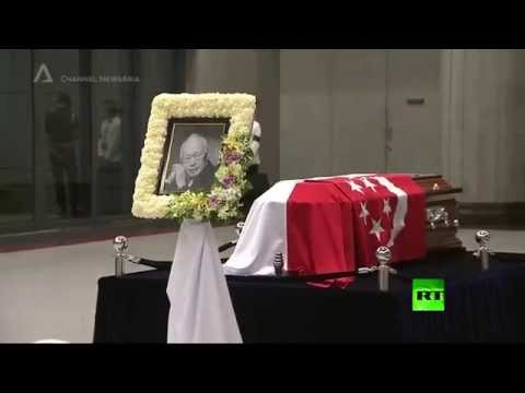 فيديو مراسم تشييع مؤسس سنغافورة الحديثة