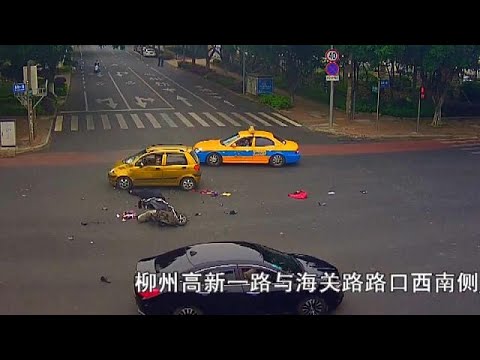 شاهد كاميرات المراقبة في الصين ترصد حوادث مروعة