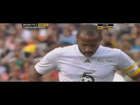 بالفيديو أعنف 11 مشاجرة في تاريخ  كرة القدم