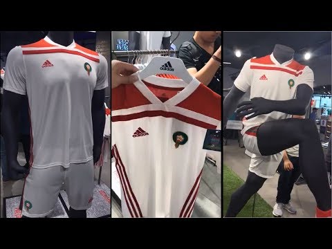 المنتخب المغربي يكشف عن قميصه الرسمي