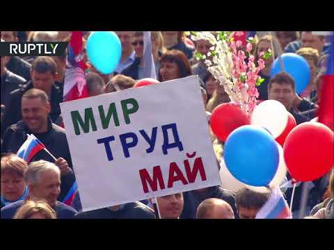 موسكو تحتفل بعيد الربيع والعمل