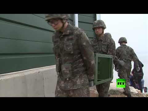 كوريا الجنوبية تفكك مكبرات صوتها