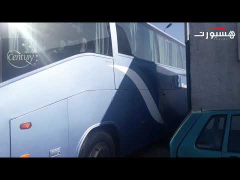 شاهد الرجاء يشتري حافلة للتنقّل بعد تكسير الأولى مِن طرف الجماهير