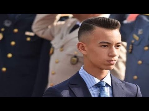 شاهد الاحتفال بالذكرى الخامسة عشر لميلاد ولي العهد الأمير مولاي الحسن