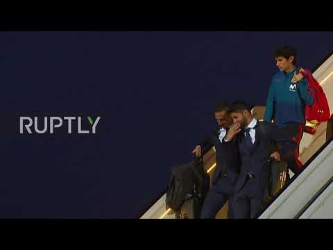 شاهد منتخب إسبانيا خصم المغرب في المونديال يصل إلى روسيا