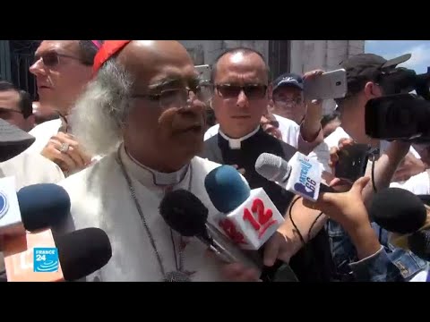 شاهد لحظة تعرض أساقفة وسطاء للحد من العنف للضرب في نيكاراغوا