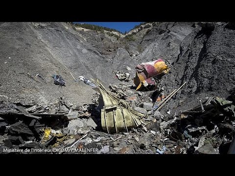 شاهد فرنسا تعثر على الصندوق الأسود الثاني للطائرة الألمانية المنكوبة