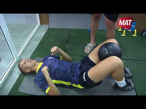 حصة لتقوية العضلات لفريق المغرب التطواني لكرة القدم