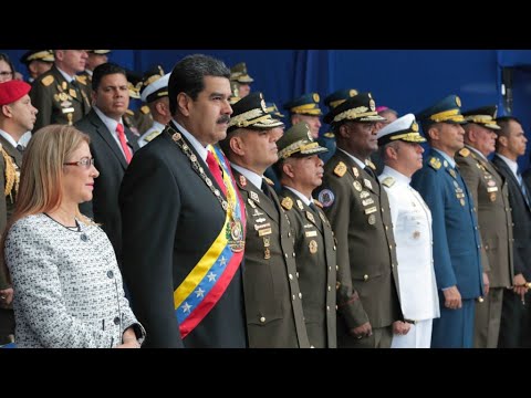 شاهد صور من محاولة اغتيال الرئيس مادورو