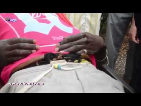 شاهد أفريقي يفقد الوعي داخل أحد مساجد المغرب