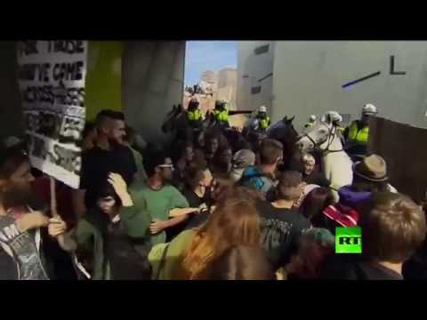 فيديو اشتباك بين مؤيدي استعيدوا أستراليا ومناهضيها