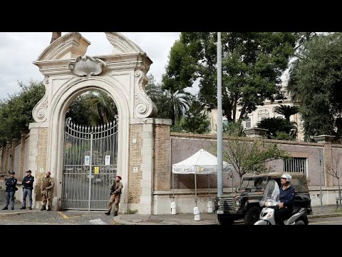 عظام بشرية داخل سفارة الفاتيكان في روما تفتح ملف قضية جنائية غامضة