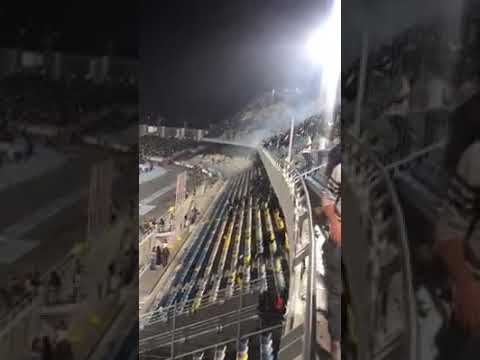 جمهور الرجاء يخرب مدرجات ملعب طنجة