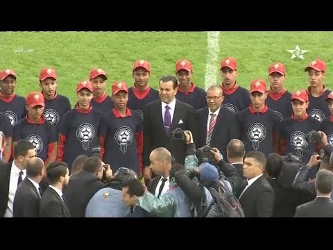 شاهد لحظة وصول الأمير مولاي رشيد لملعب نهائي كأس العرش