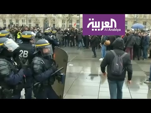 شاهد مُدرّعات في شوارع فرنسا واعتقال المئات في السبت الأسود