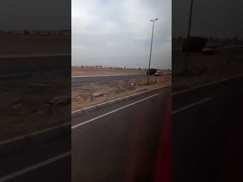 شاهد تعزيزات عسكرية وفرق من الدرك الملكي تدخل مدينة بوجدور