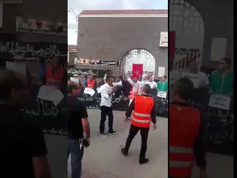 شاهد أحمد البهجة يقود الاحتجاجات لإنقاذ الكوكب المراكشي