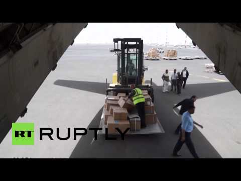 بالفيديو وصول أول طائرتين محملتين بالمساعدات الطبية إلى صنعاء