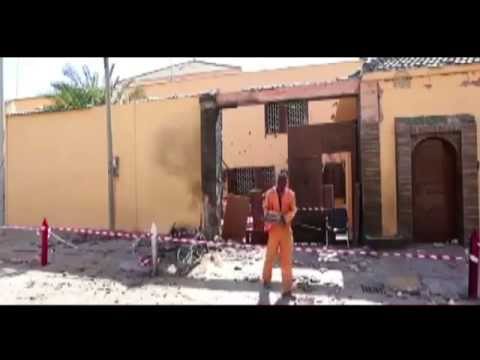 شاهد  مخلفات الإنفجار الإرهابي الذي ضرب السفارة المغربية في ليبيا