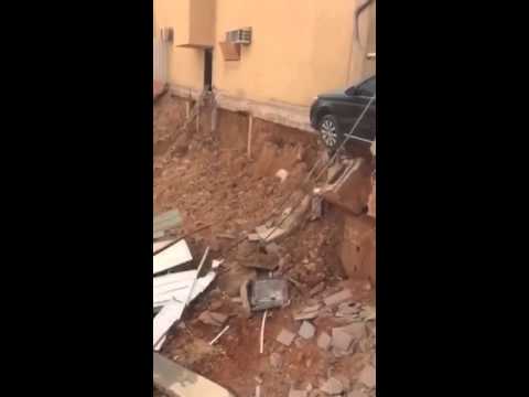 بالفيديو انيهار منزل سعودي بسبب خطأ حفار