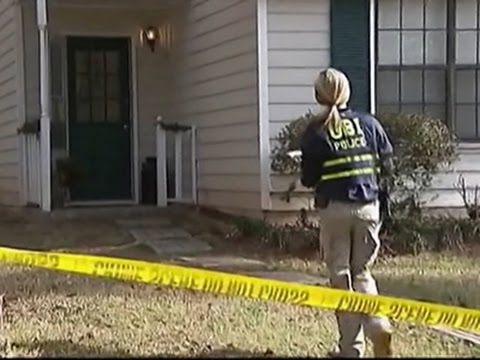 بالفيديو شرطى أميركي يتصل بالطوارئ بعد إطلاق النار على زوجته