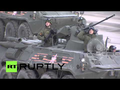 بالفيديو المعدات العسكرية الروسية تستعد للمشاركة في عيد النصر