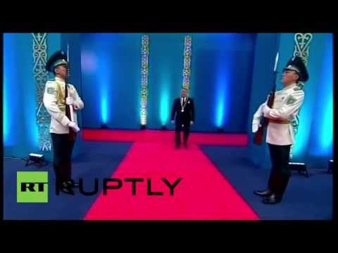 شاهد نزارباييف يؤدي اليمين الدستورية رئيسًا لكازاخستان