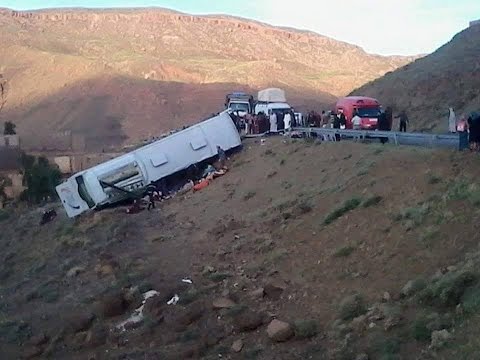 بالفيديو سقوط 8 قتلى في حادثة سير في وارزازات