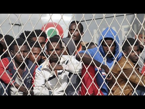 شاهد إيطاليا تجدد مطالبتها الأوروبي بالمساعدة في حل أزمة الهجرة