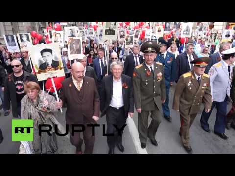 شاهد 5 آلاف شخص يحيون ذكرى النصر في سانت بطرسبرغ