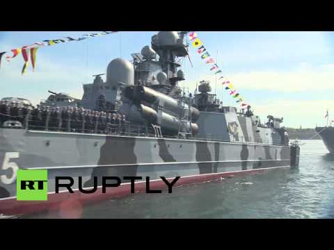 بالفيديو أسطول البحر الأسود يواصل تمرينه استعدادًا ليوم النصر