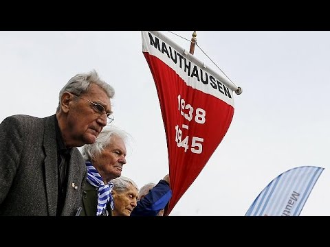 شاهد يهود ماوتهاوزن يحتفلون بالذكرى الـ70 لتحريرهم