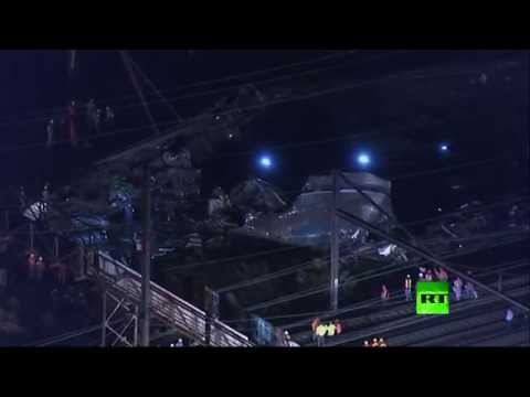 بالفيديو خروج قطار ركاب عن مساره في أميركا