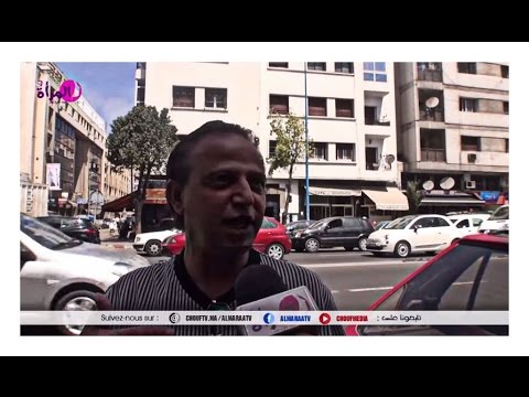 بالفيديو تقدم إلى المرأة في بيت والدها لتتزوجها كي تسعد طول العمر