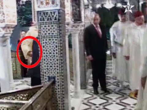 بالفيديو الملك محمد السادس يرفض الدخول إلى قصره قبل ملك الأردن