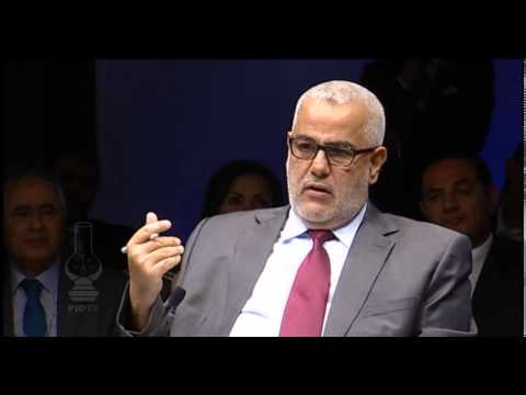 شاهد بنكيران يشهد فعاليات المنتدي الاقتصادي في الأردن