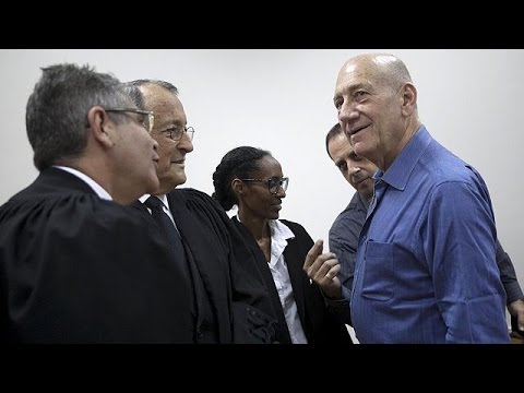 فيديو الحكم على أولمرت بالسجن 8 أشهر مع النفاذ