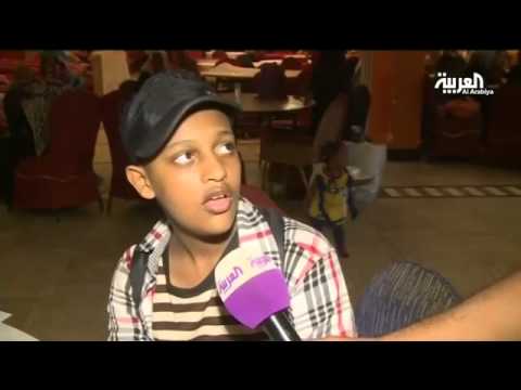 فيديو السلطات السعودية تساعد 3000 إثيوبي عالق في اليمن