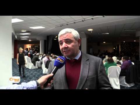 بالفيديو عشاء خيري في بريطانيا يحصد 200 ألف دولار