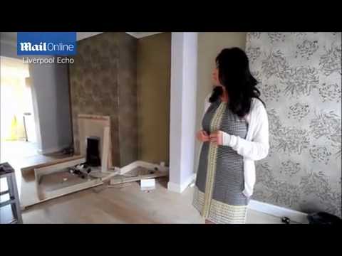 شاهد عائلة تنتقم بعد طردها من المنزل عنوة