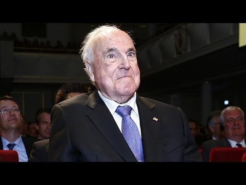 بالفيديو المستشار الألماني السابق هيلموت كولفي العناية المركزة