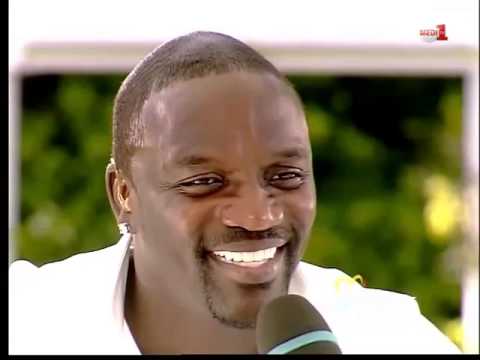 بالفيديو صحافة المغرب تلتقي بالفنان السينغالي ايكون