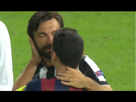 بالفيديو تشافى وبيرلو يودعان جمهور ولاعبي البرسا