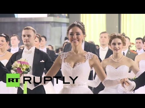 شاهد مهرجان الرقص فينسكي بال في موسكو