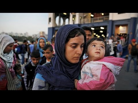 فيديو إيطاليا تحت ضغط استمرار توافد المهاجرين غير الشرعيين