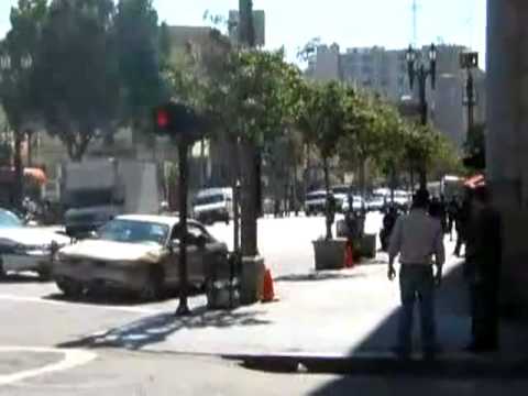 بالفيديو لصوص يخدعون الشرطة بحيلة ذكية